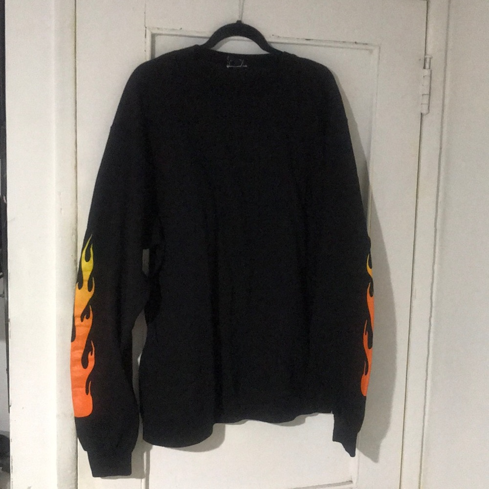 The Kylie shop Flame sweatshirt